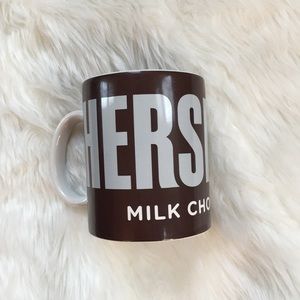 Hershey’s Retro mug. Brown and white